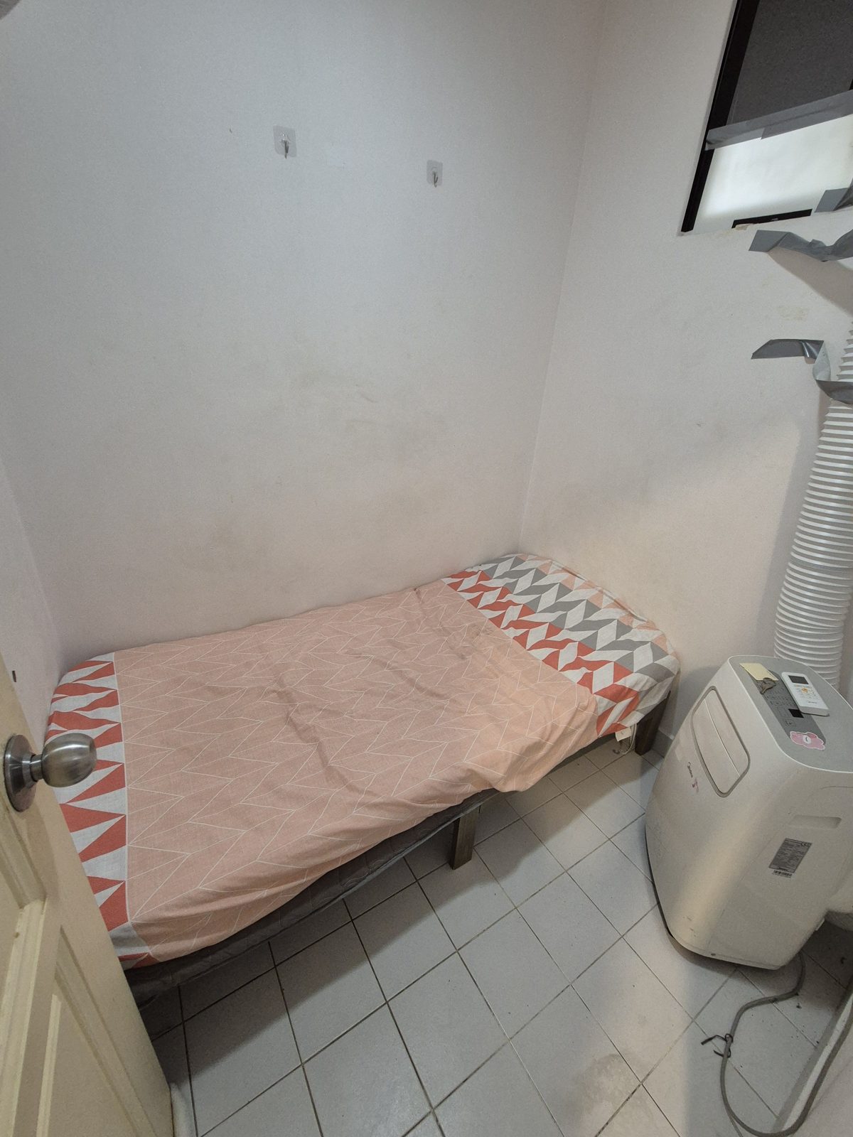 Room 706 at The Summit — photo 1