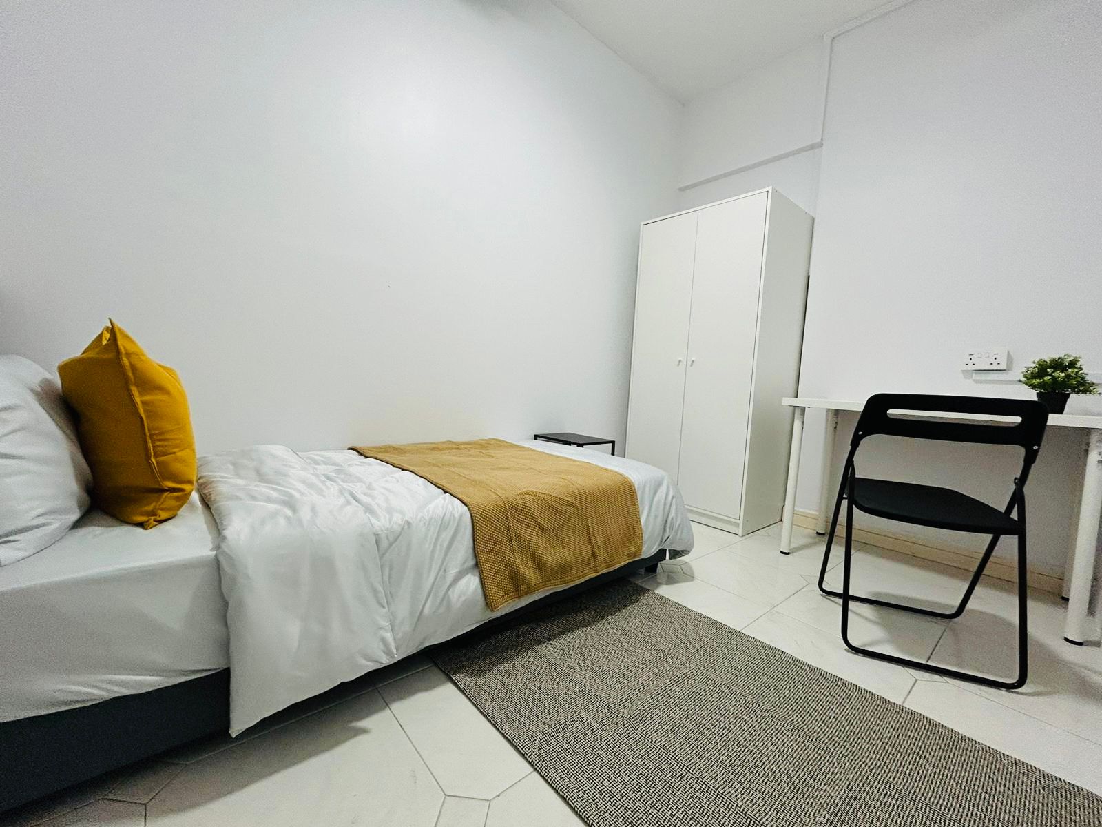 Room 106 at Orchid Park 1 — photo 1